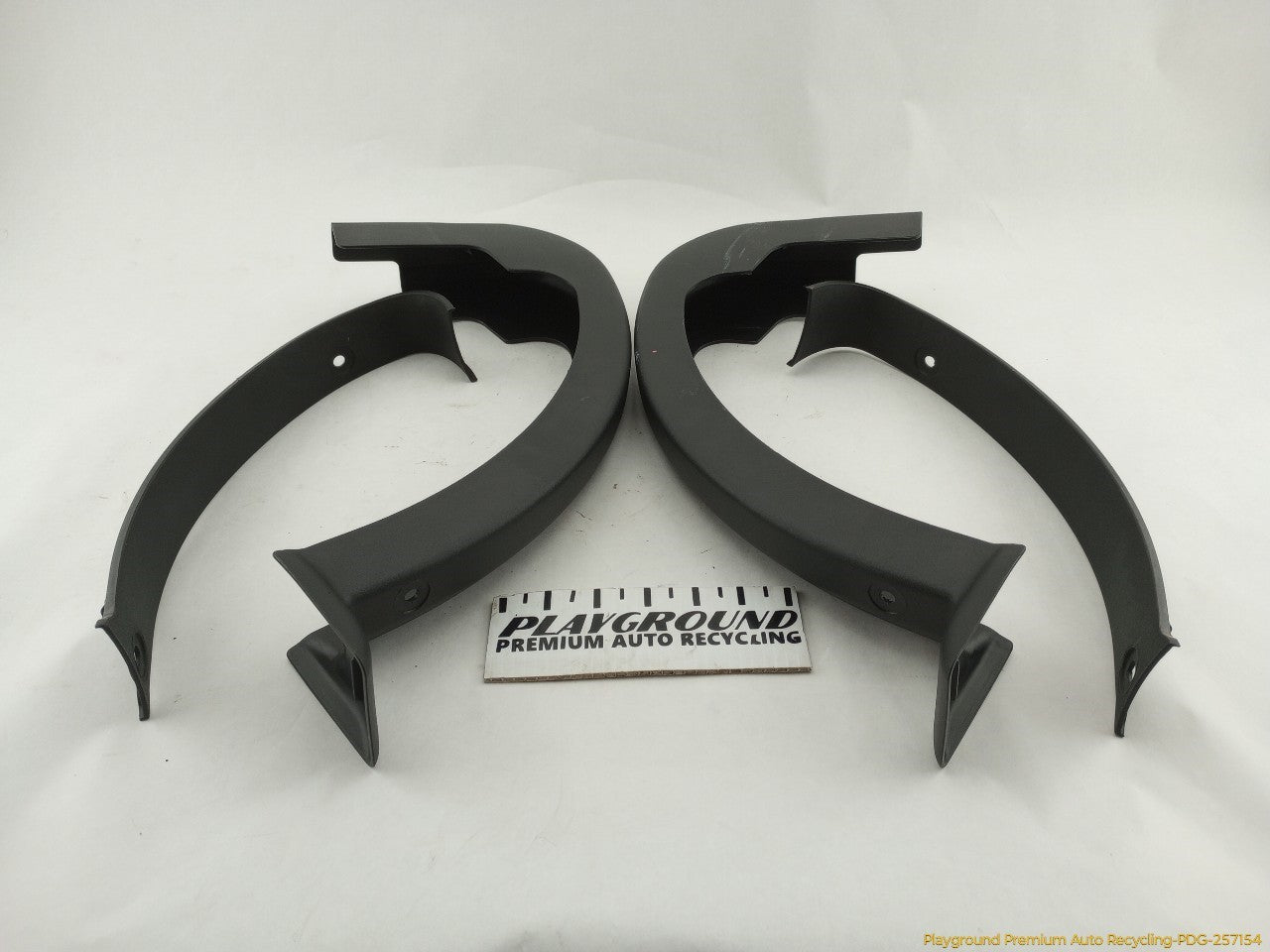 Cadillac CTS Pair Of Trunk Hinge Cover