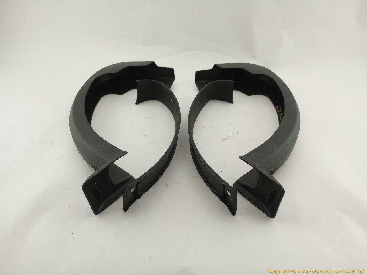 Cadillac CTS Pair Of Trunk Hinge Cover