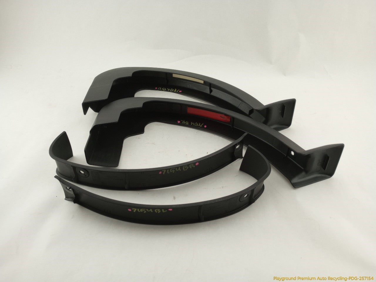 Cadillac CTS Pair Of Trunk Hinge Cover