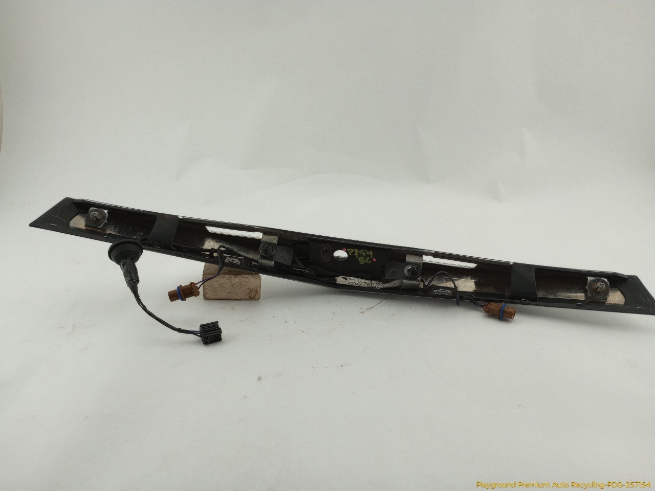 Cadillac CTS Trunk License Plate Light & Handle Trim