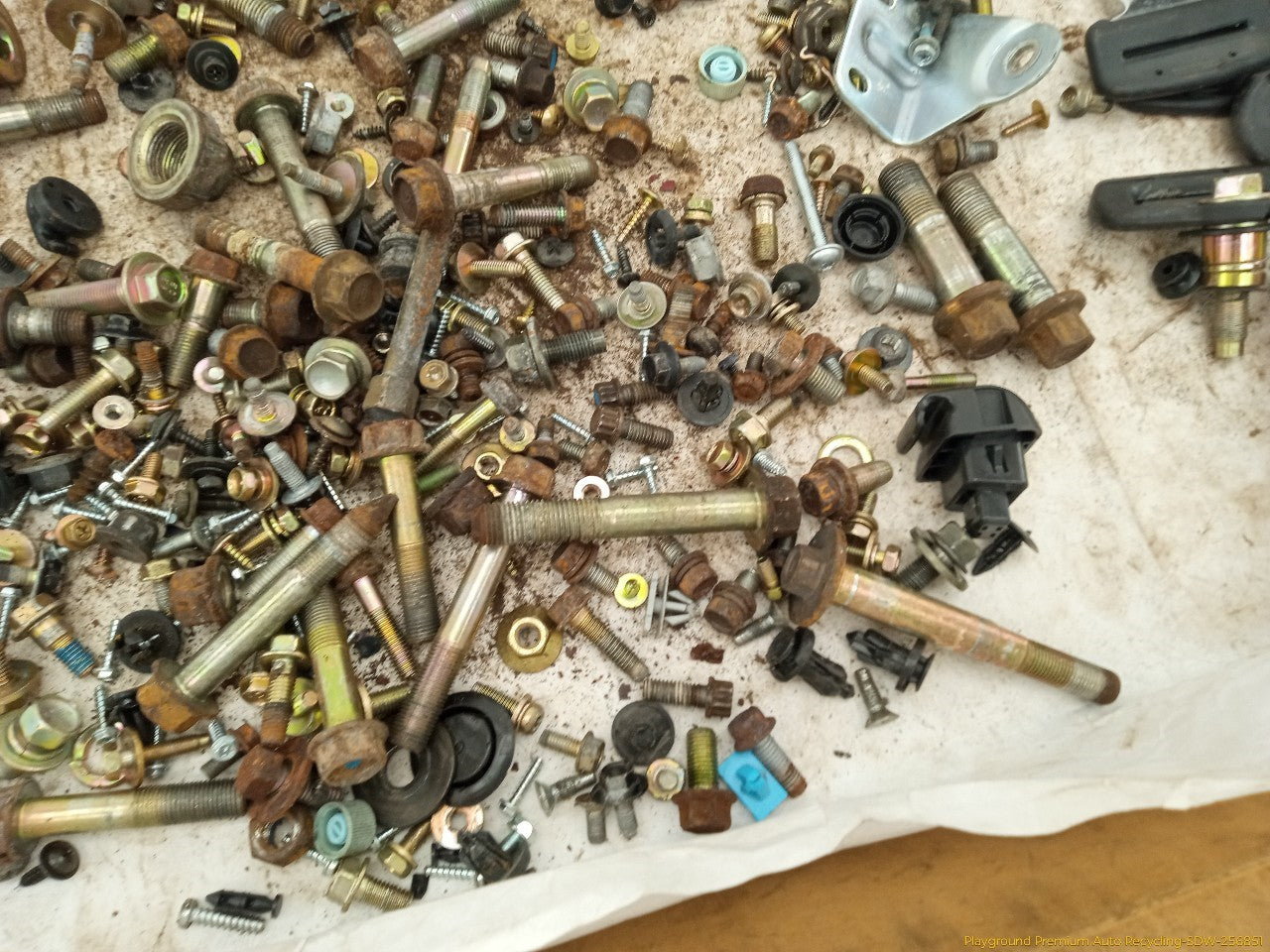 Acura RSX Dismantling Hardware Fasteners Bolts & Nuts