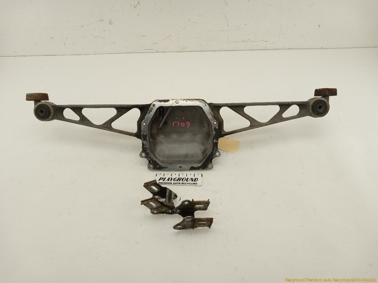 Chevrolet Corvette Rear Differential Cover