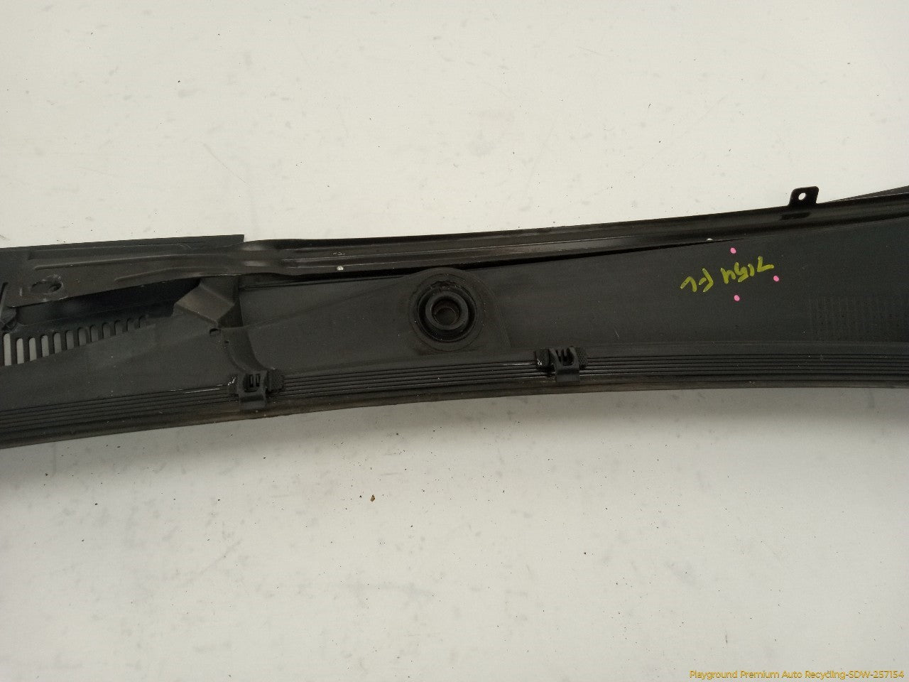 Cadillac CTS Cowl Vent Panel