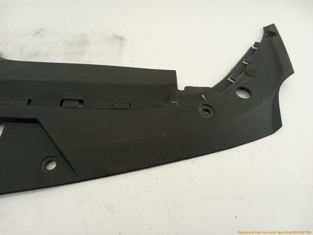 Cadillac CTS Upper Radiator Core Support Trim