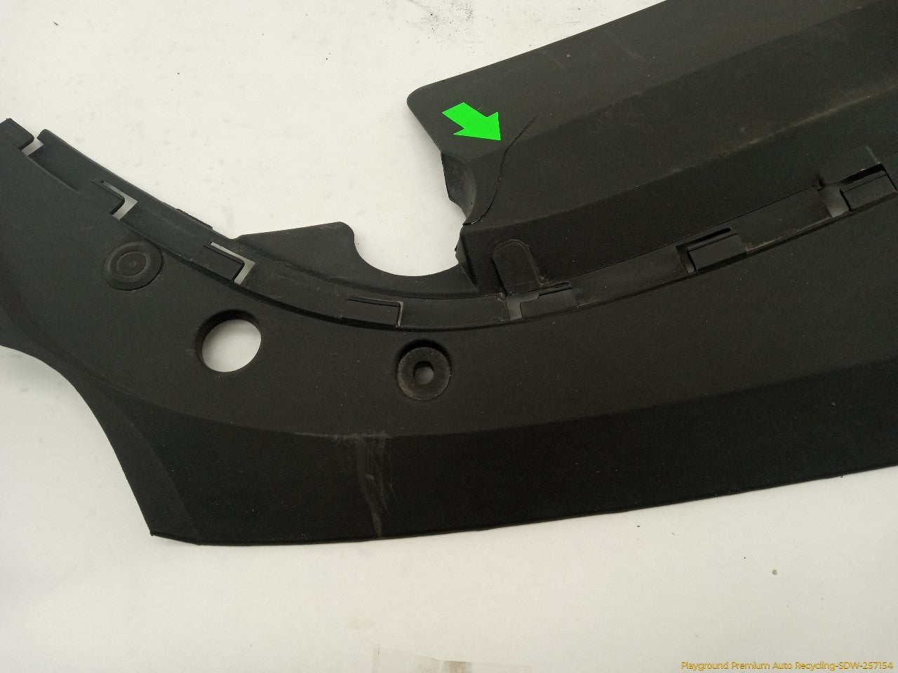 Cadillac CTS Upper Radiator Core Support Trim