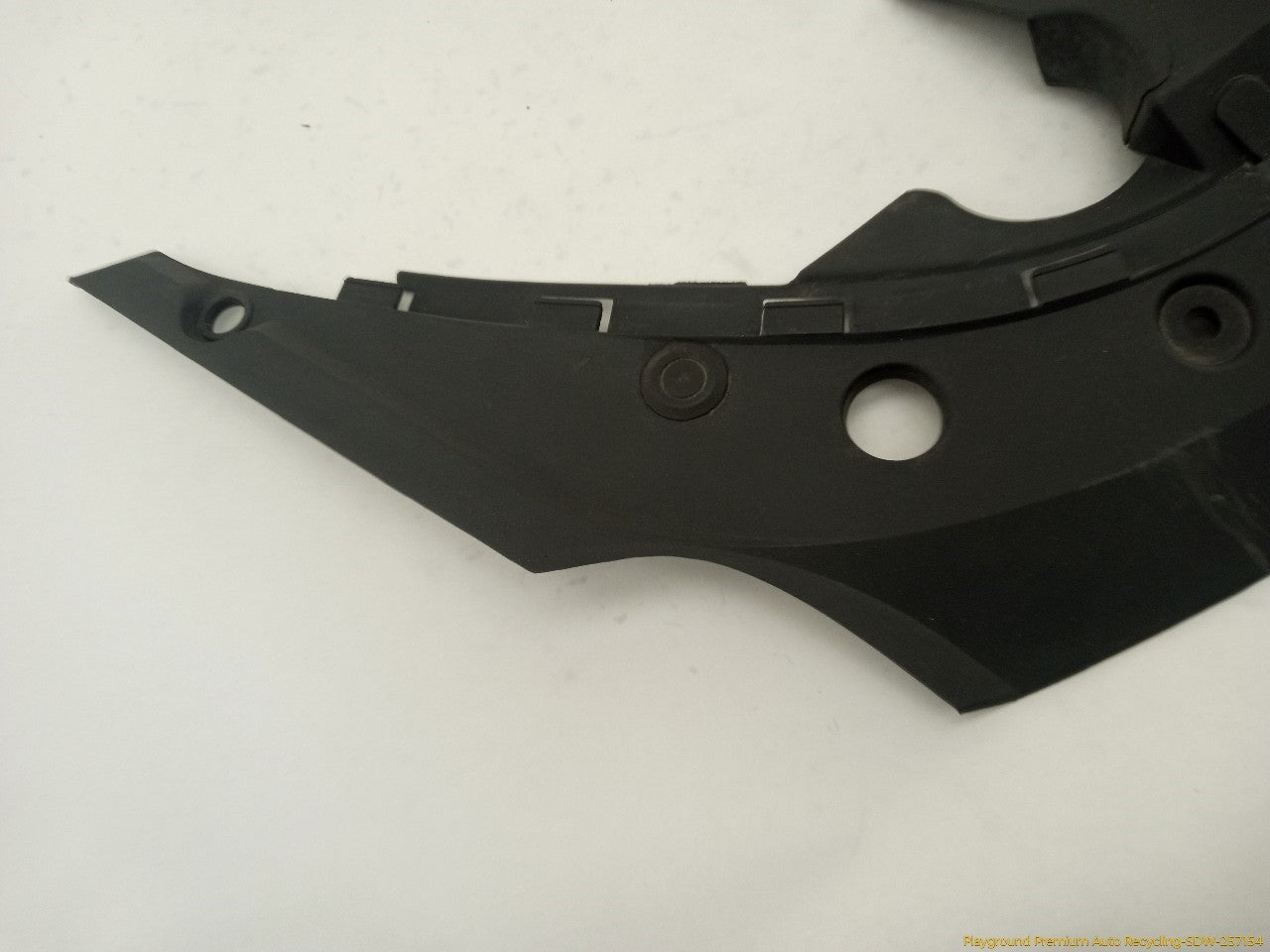 Cadillac CTS Upper Radiator Core Support Trim