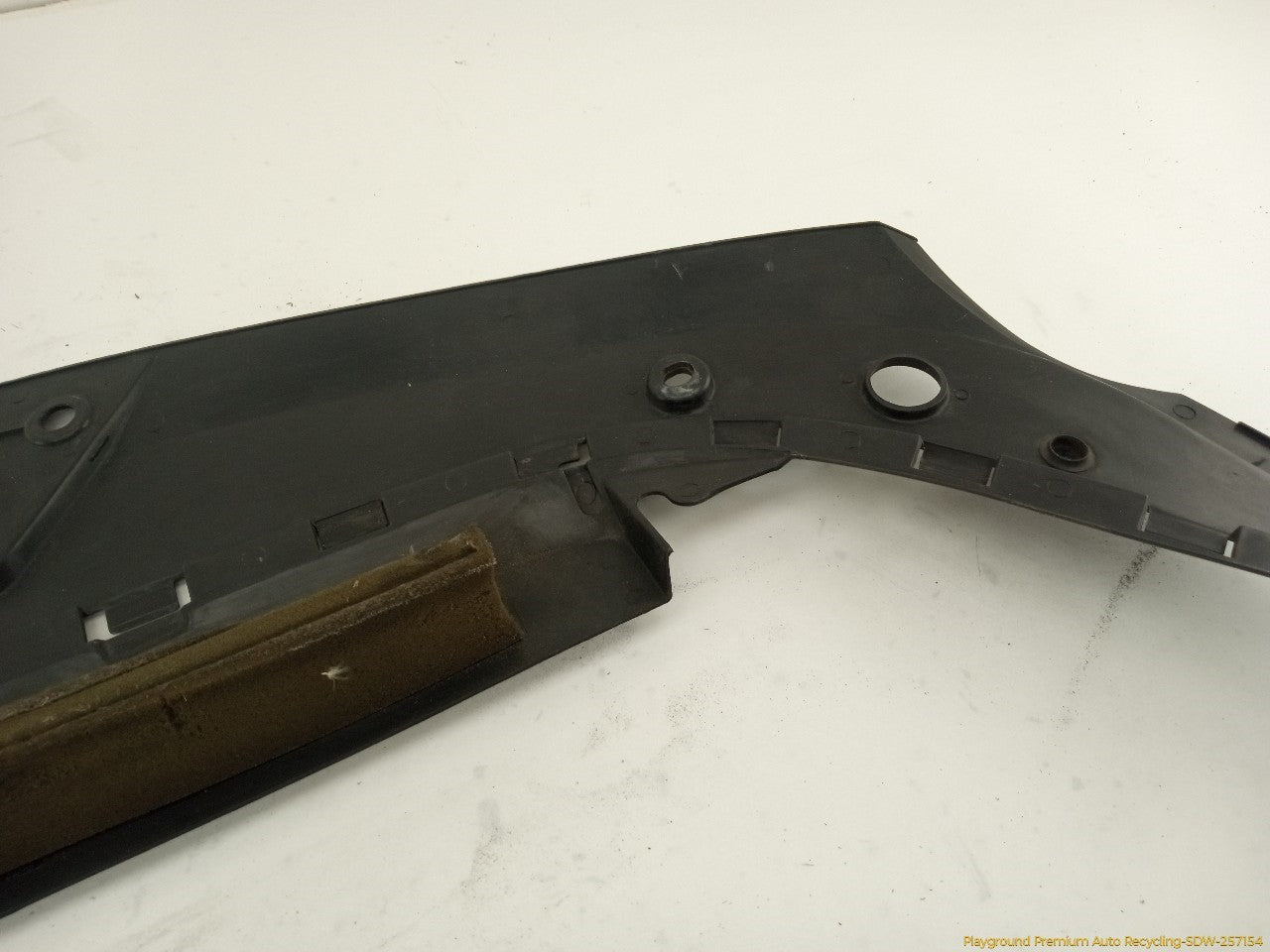 Cadillac CTS Upper Radiator Core Support Trim