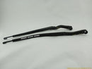 Cadillac CTS Pair Of Windshield Wiper Arms-2