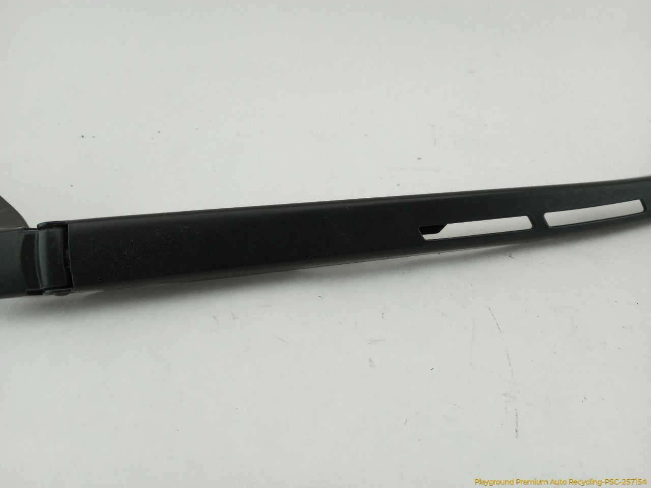 Cadillac CTS Pair Of Windshield Wiper Arms