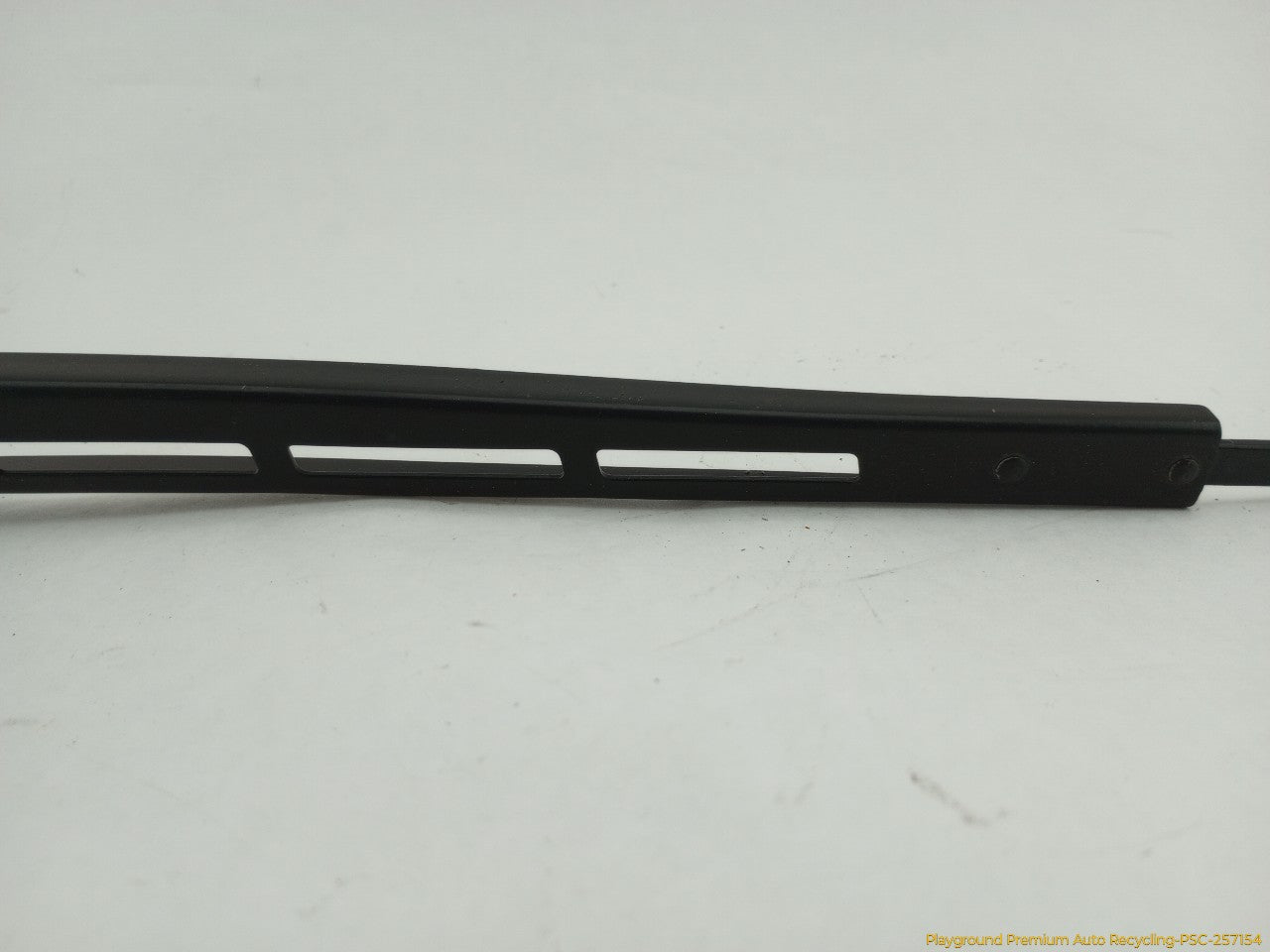 Cadillac CTS Pair Of Windshield Wiper Arms