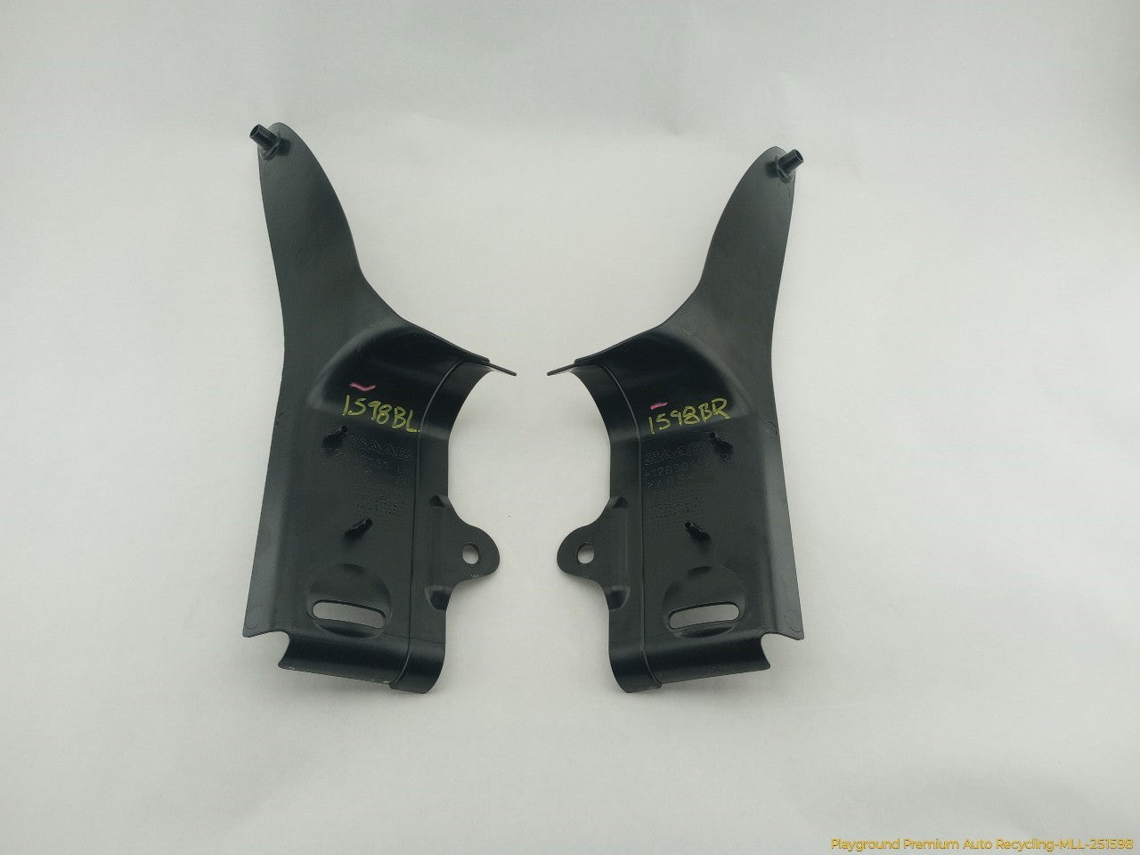 Saab 9-3 Pair of Trunk Lid Side Sill Trim - 0
