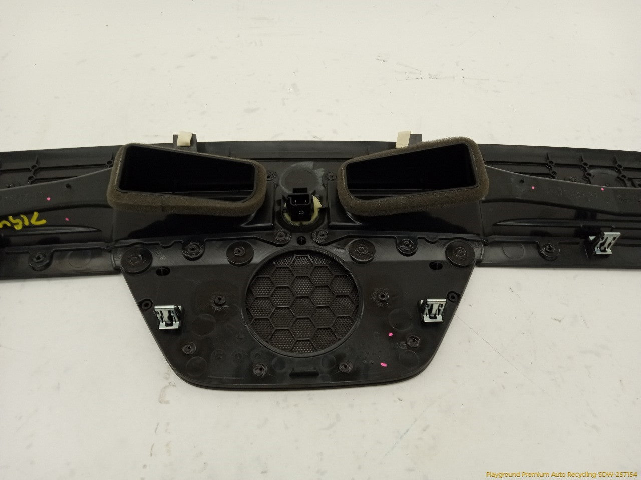 Cadillac CTS Dashboard Defroster Vent Trim