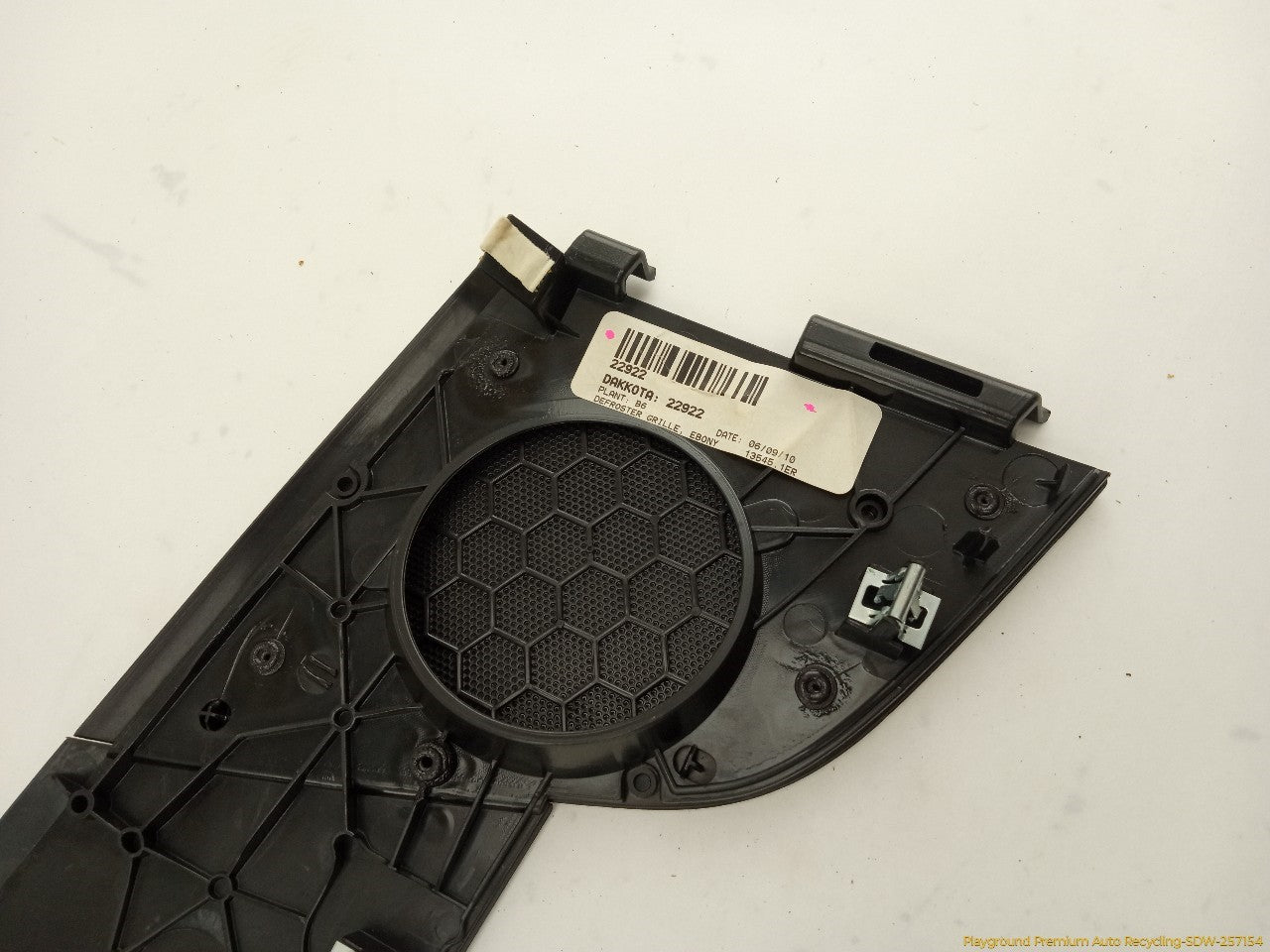 Cadillac CTS Dashboard Defroster Vent Trim
