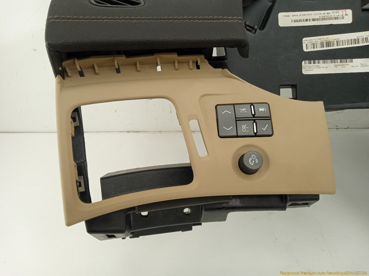 Cadillac CTS Dashboard Panel