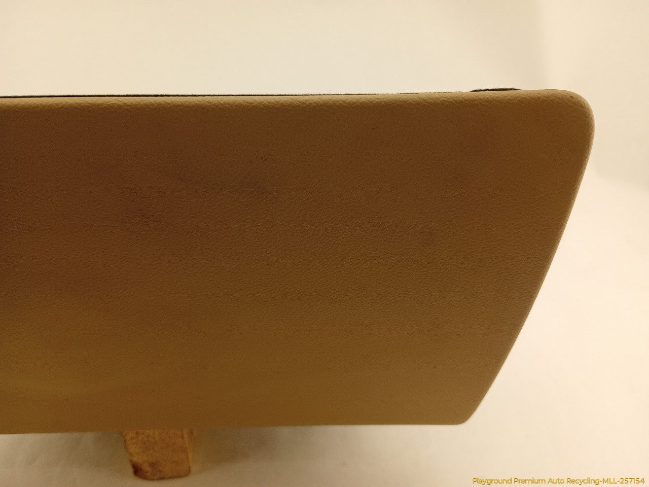 Cadillac CTS Glove Box
