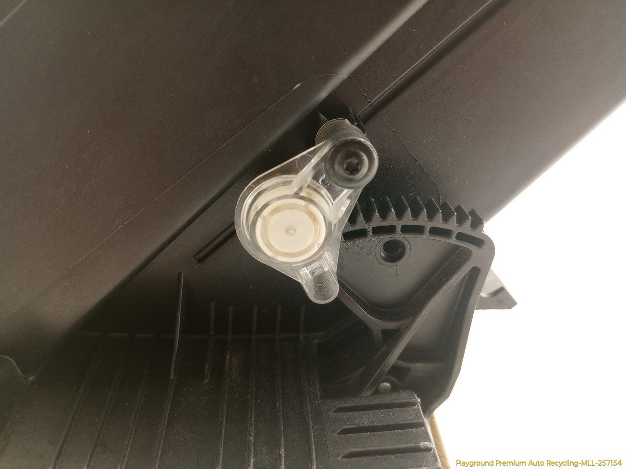 Cadillac CTS Glove Box