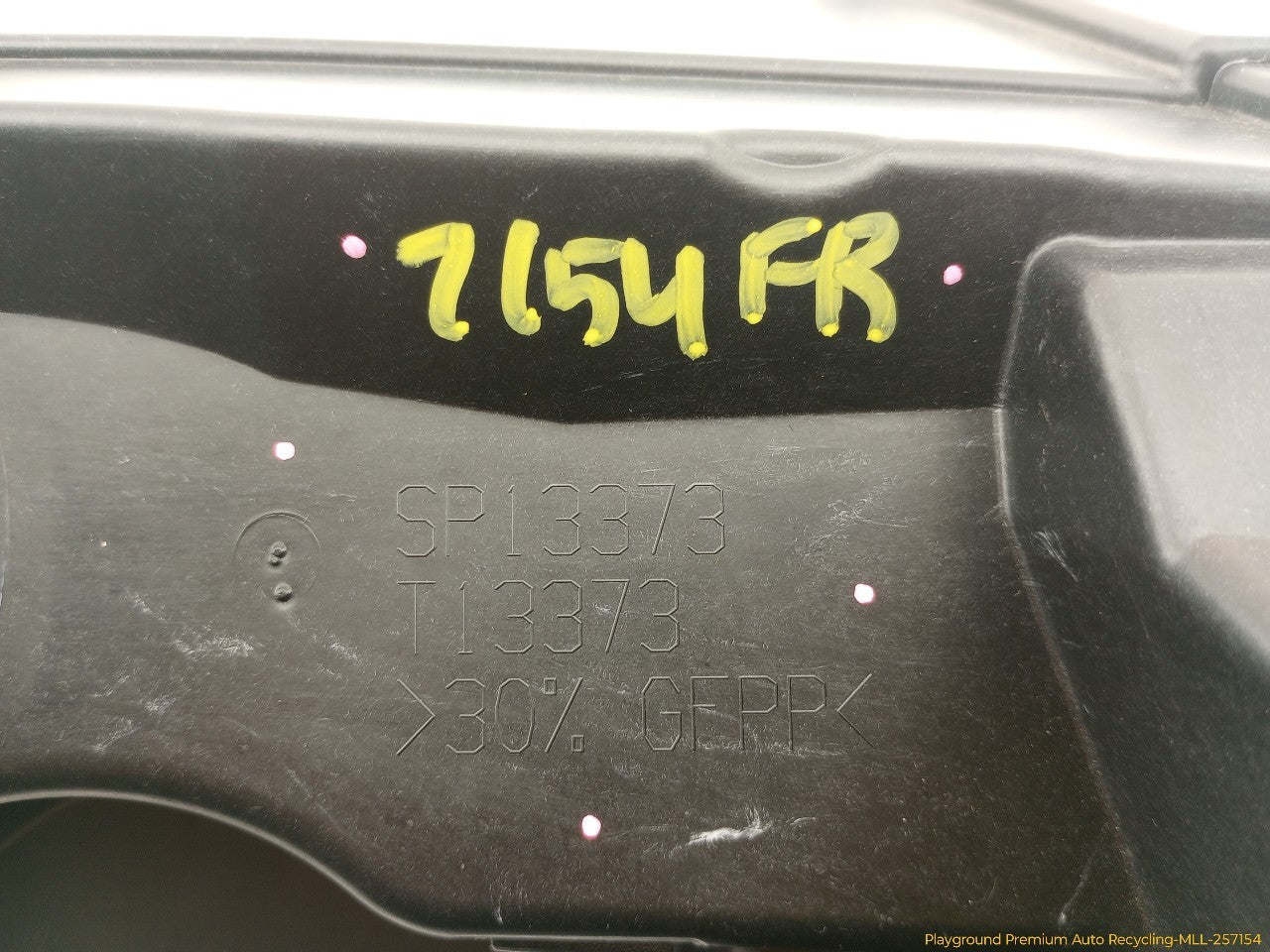 Cadillac CTS Glove Box