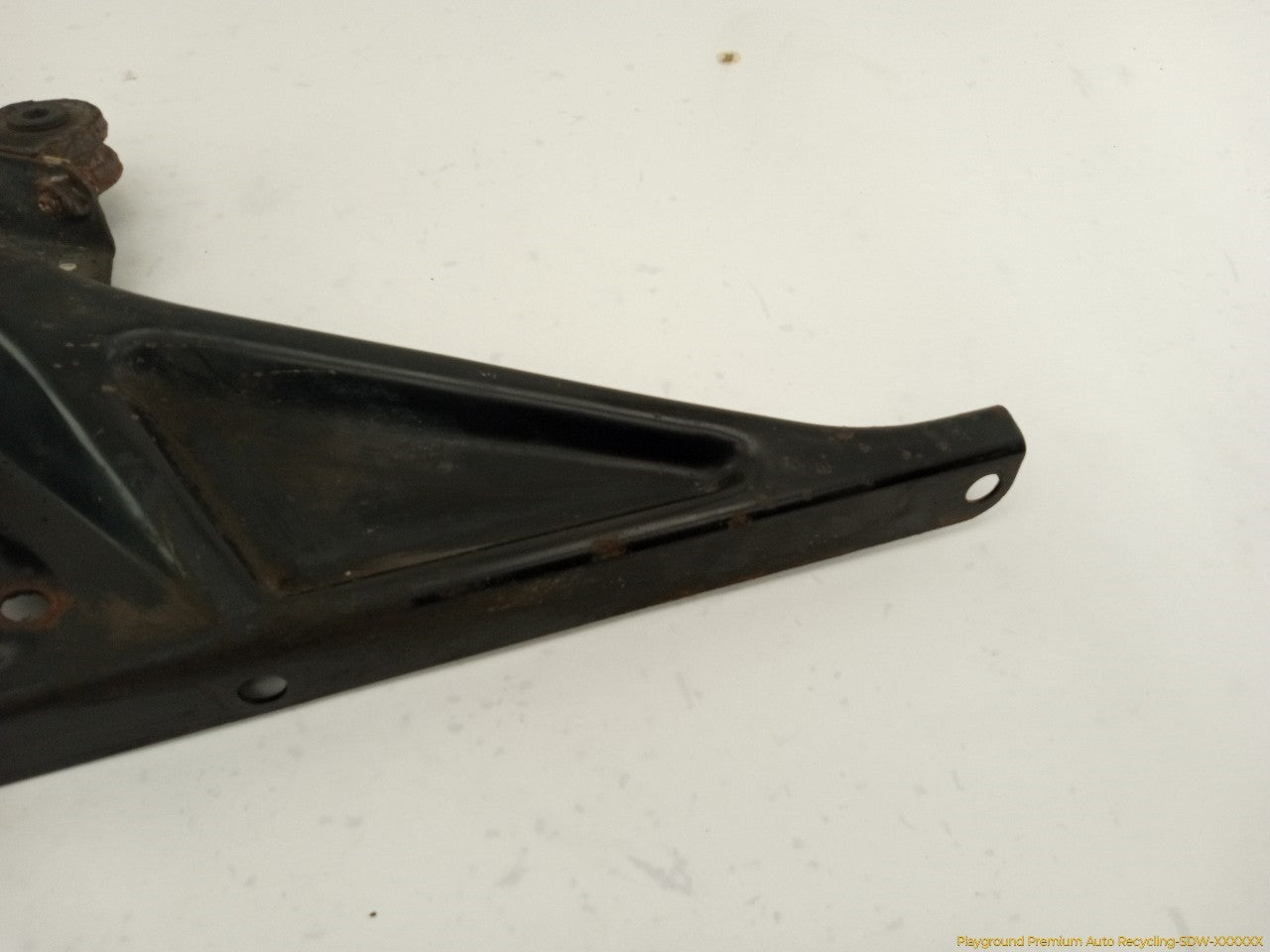 Jaguar XK8 Rear Subframe Differential Mounting Bracket