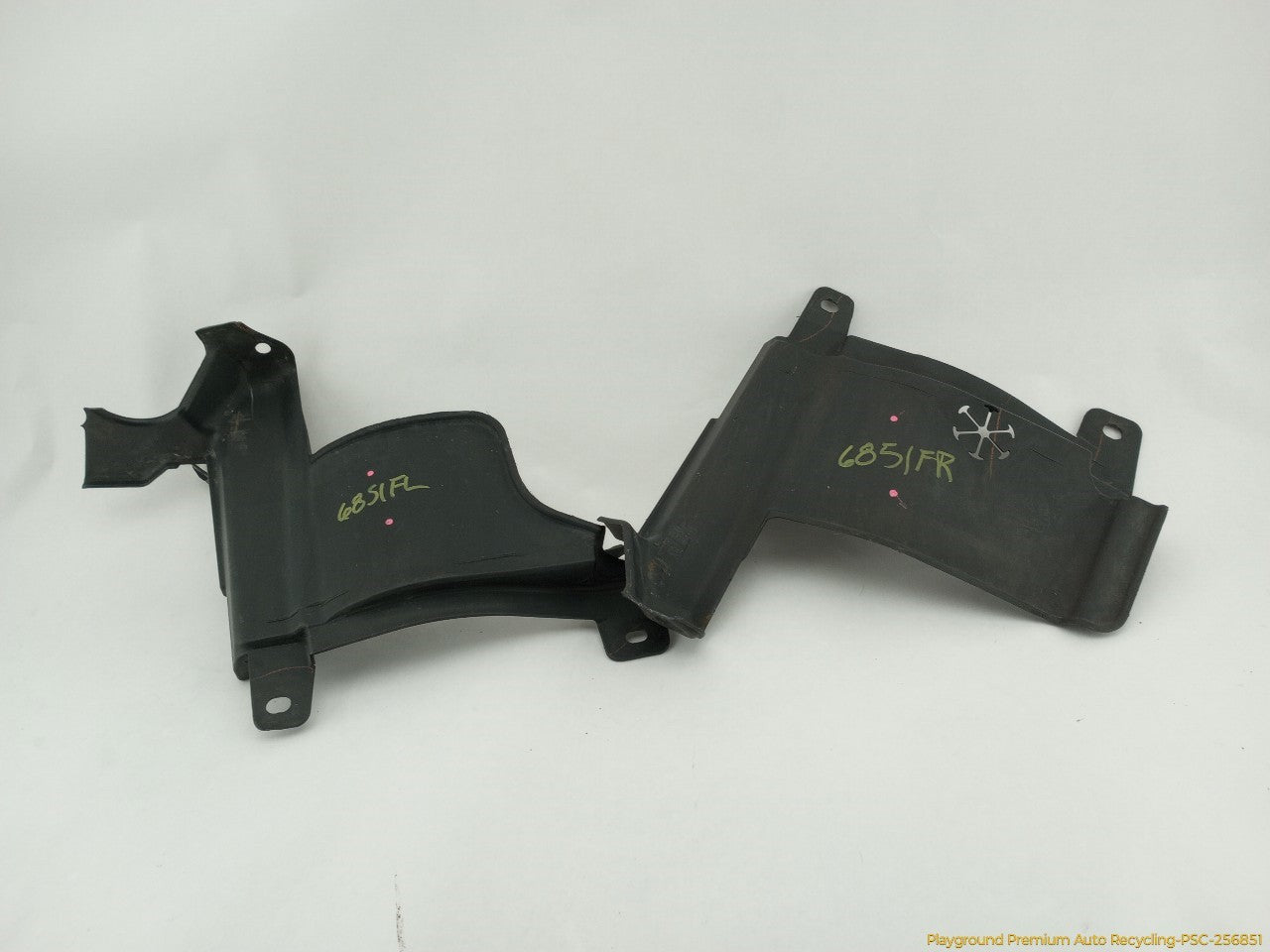 Acura RSX Pair Of Front Engine Underbody Splash Shield Side Trim - 0