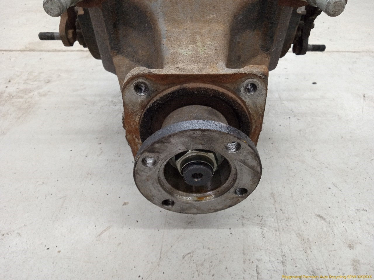 Jaguar XK8 Rear Differential Carrier - 0