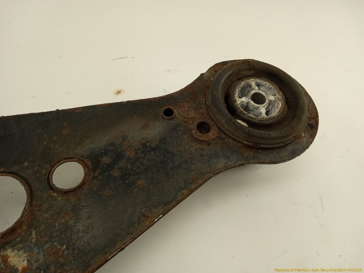 Jaguar XK8 Rear Subframe Differential Mounting Bracket