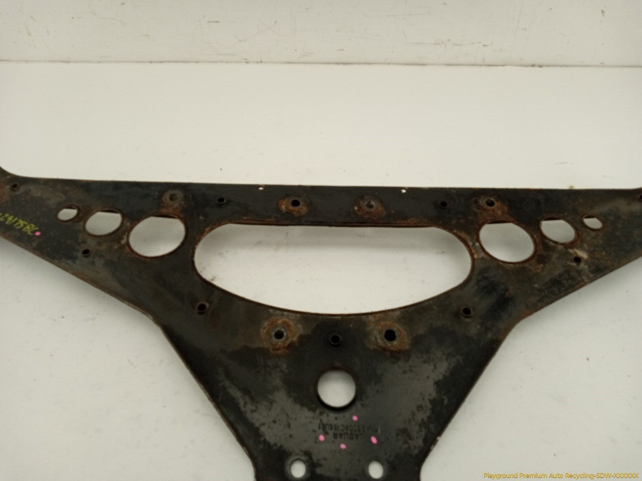 Jaguar XK8 Rear Subframe Differential Mounting Bracket