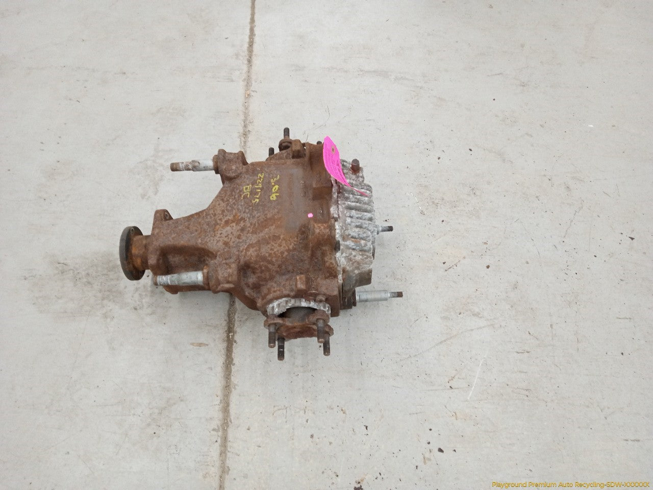 Jaguar XK8 Rear Differential Carrier