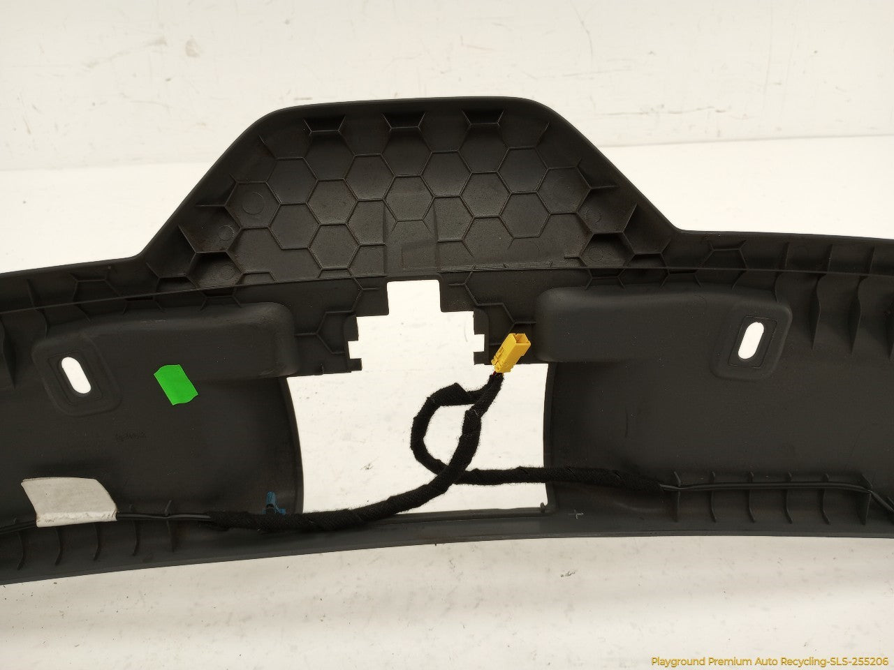 Saab 903 Windshield Upper Header Trim