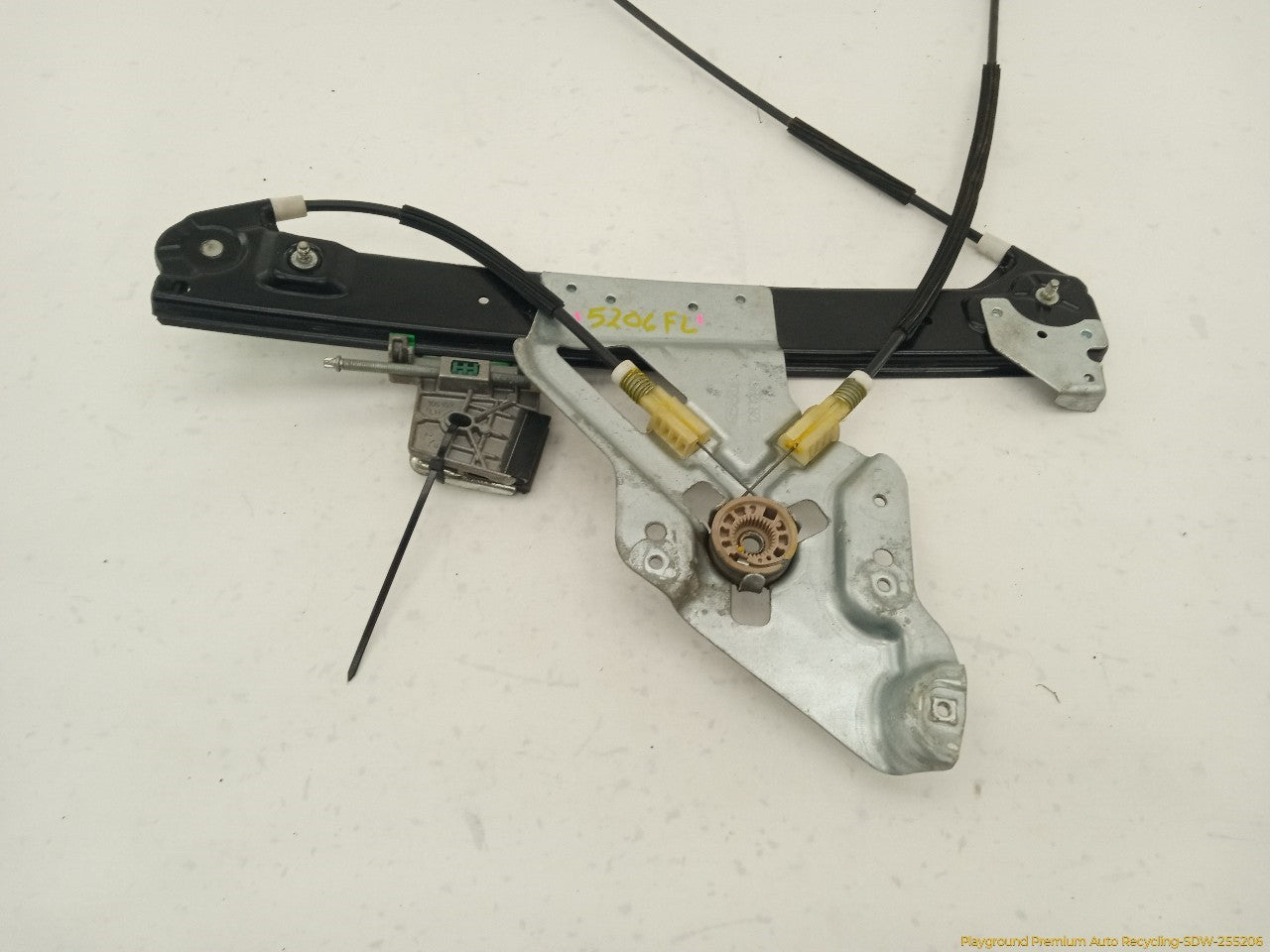 Saab 903 Driver Left Front Window Regulator - 0