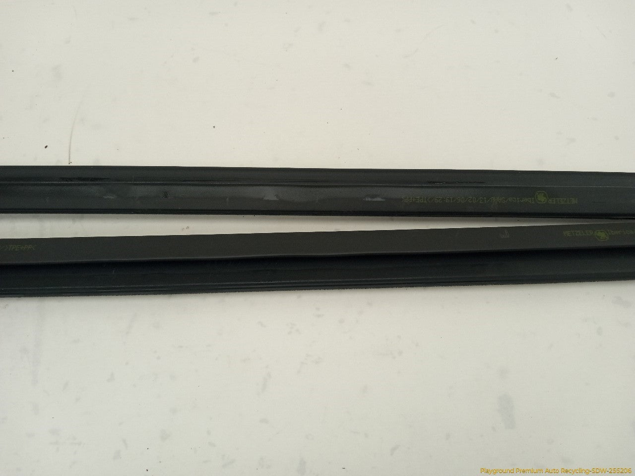 Saab 903 Pair Of Front Window Belt Strip Moldings