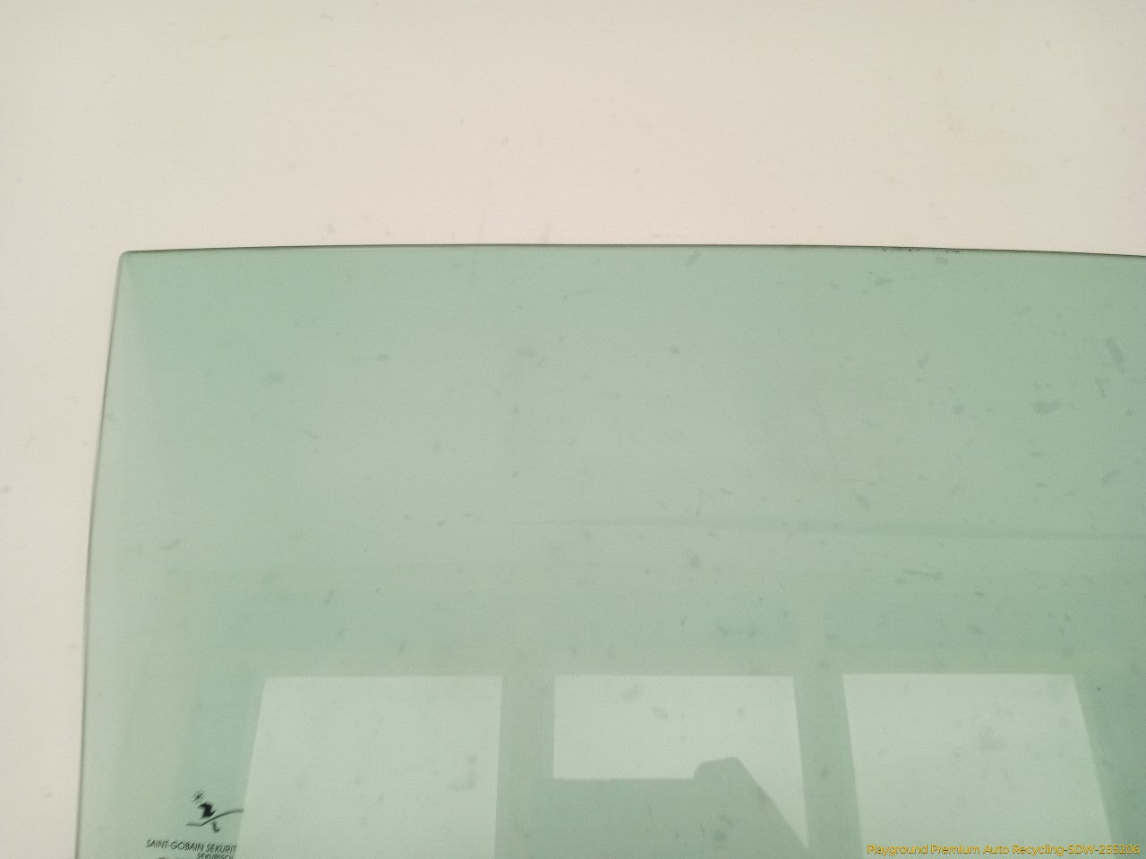 Saab 903 Passenger Right Front Door Window Glass