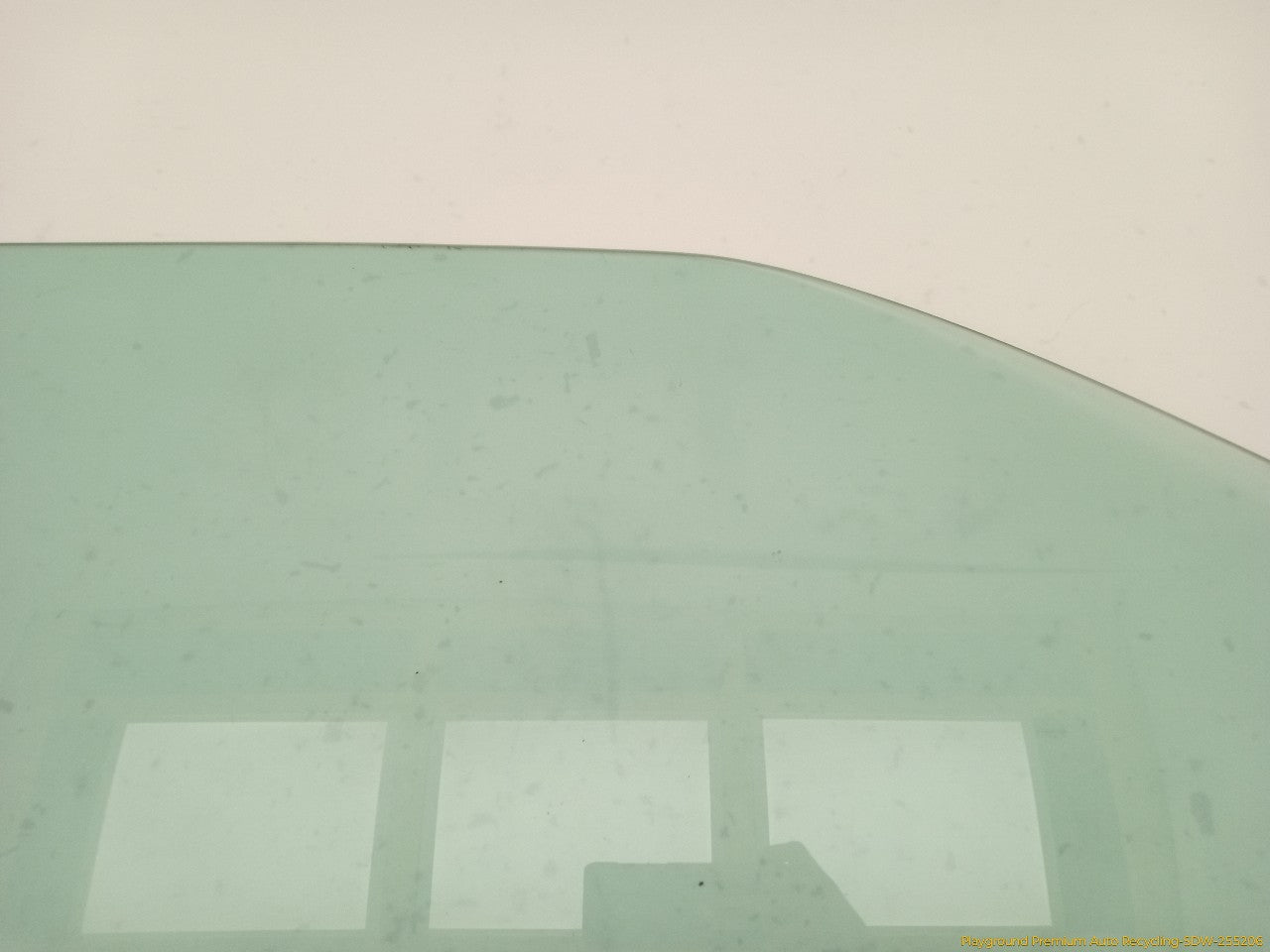 Saab 903 Passenger Right Front Door Window Glass