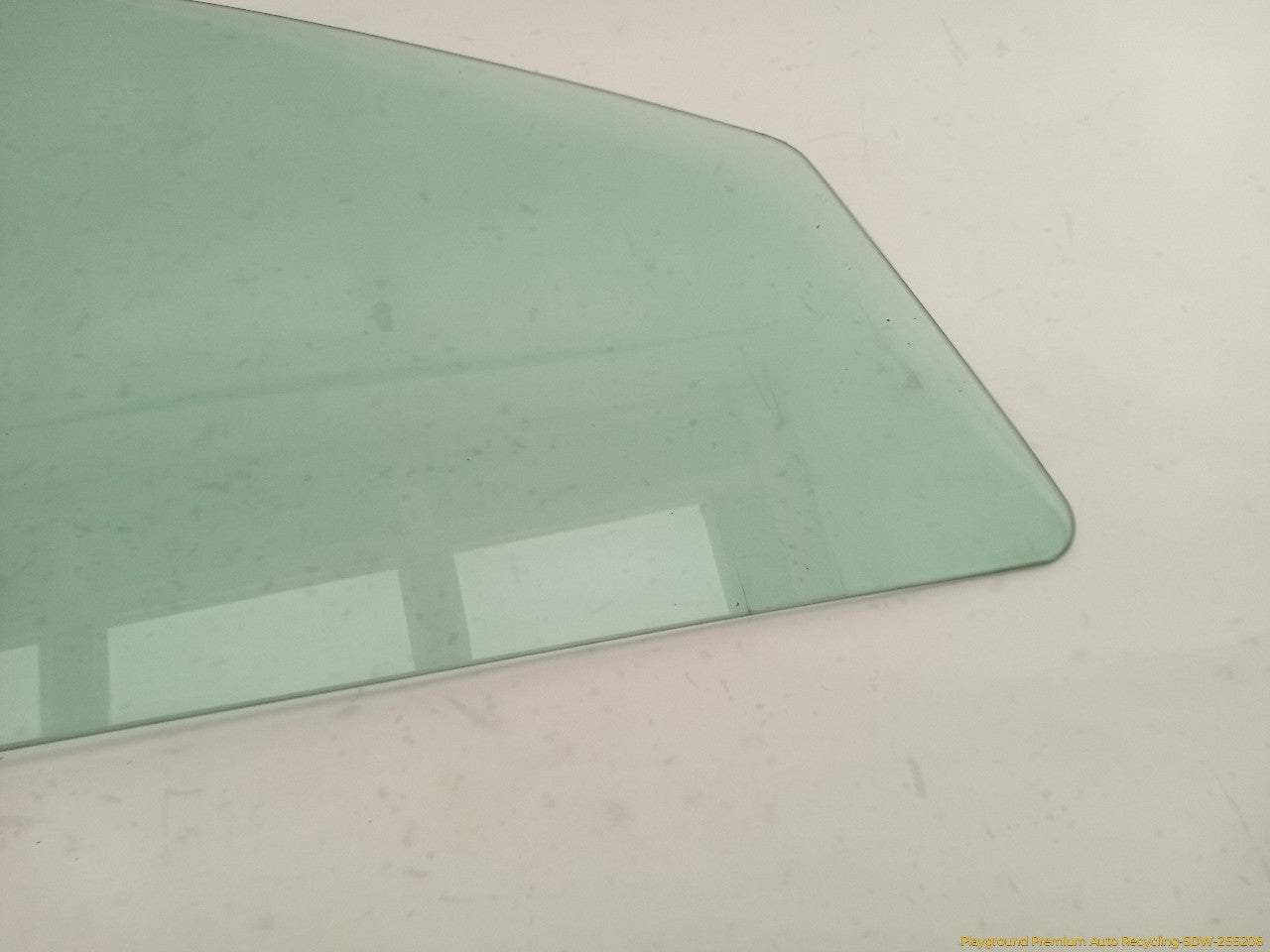 Saab 903 Passenger Right Front Door Window Glass