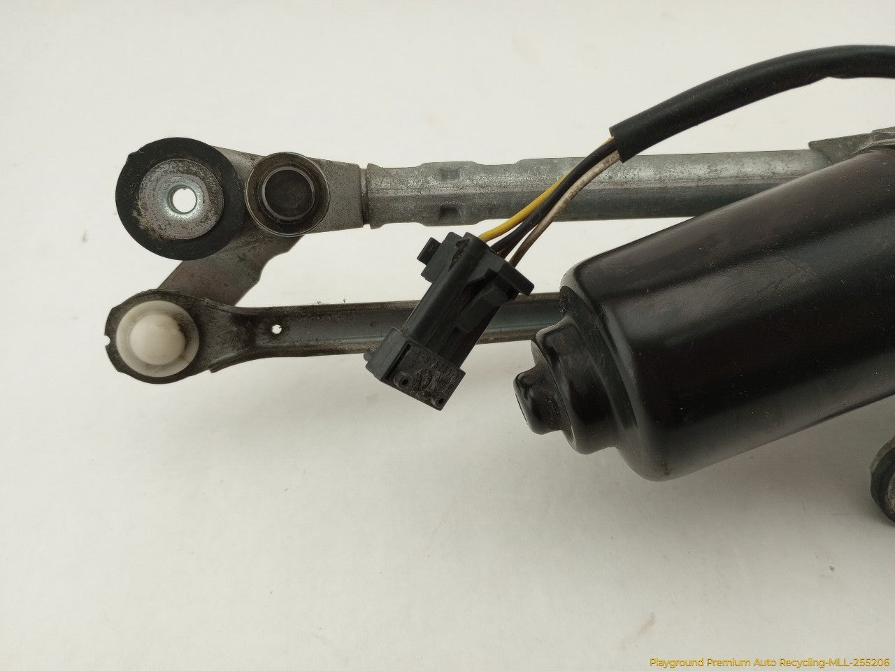 Saab 903 Windshield Wiper Transmission & Motor