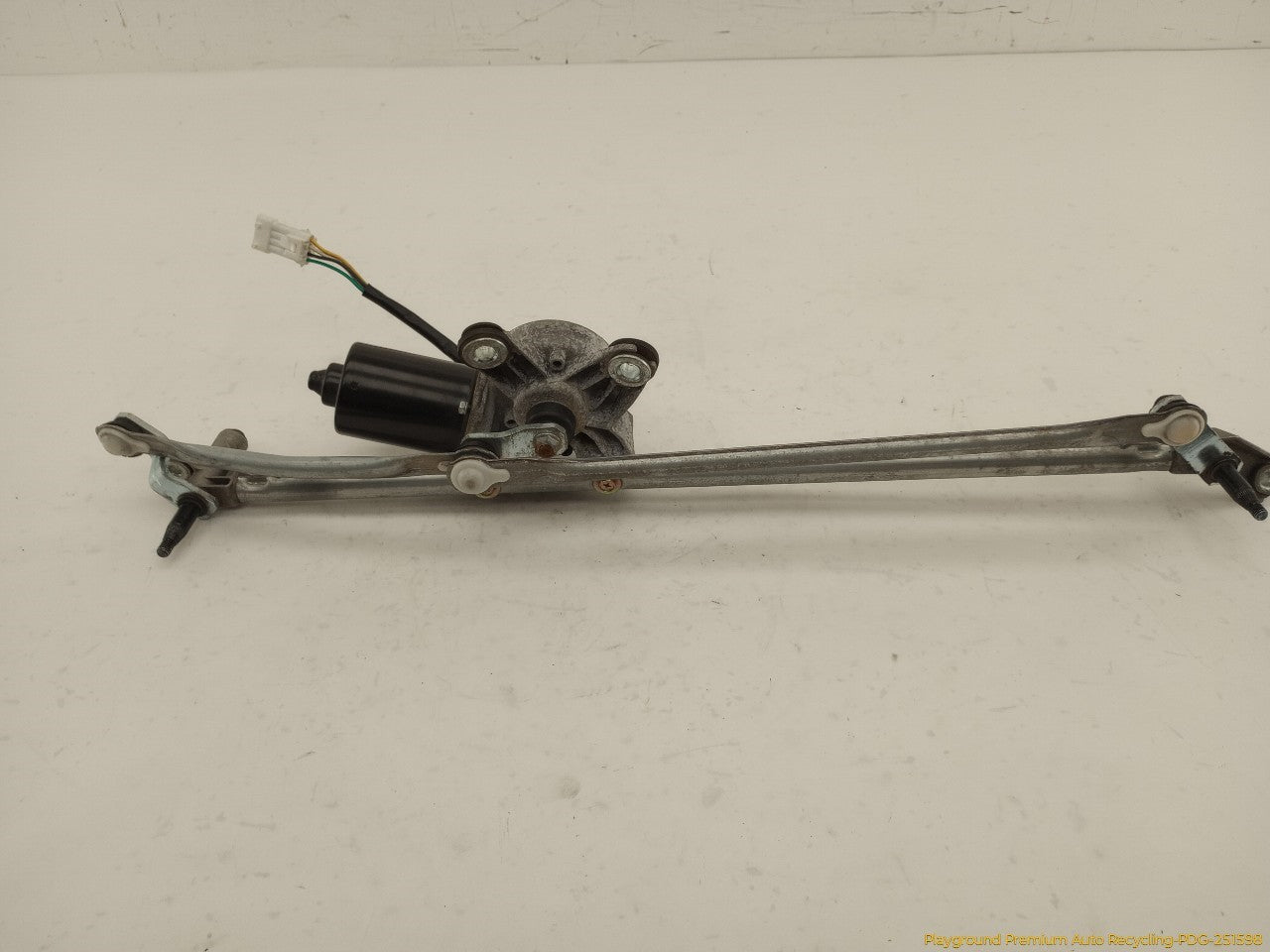 Saab 9-3 Windshield Wiper Transmission & Motor