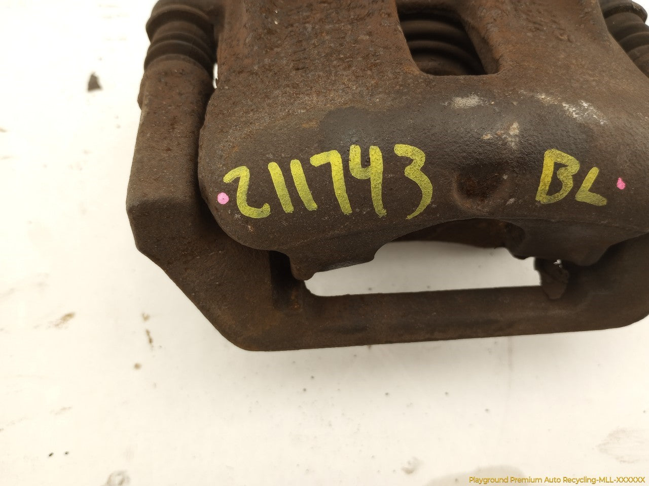 Land Rover Discovery Pair Of Rear Brake Calipers