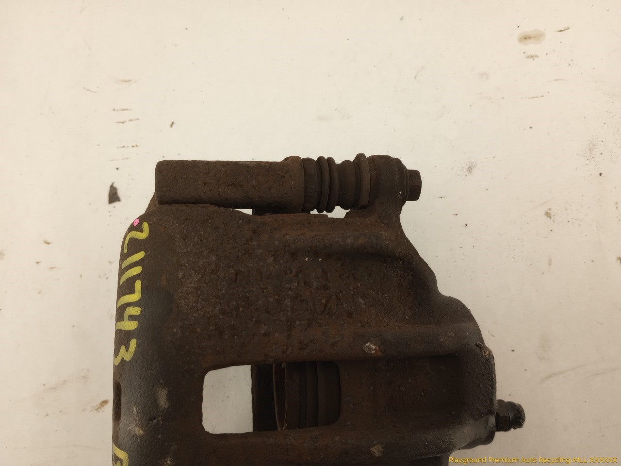 Land Rover Discovery Pair Of Rear Brake Calipers