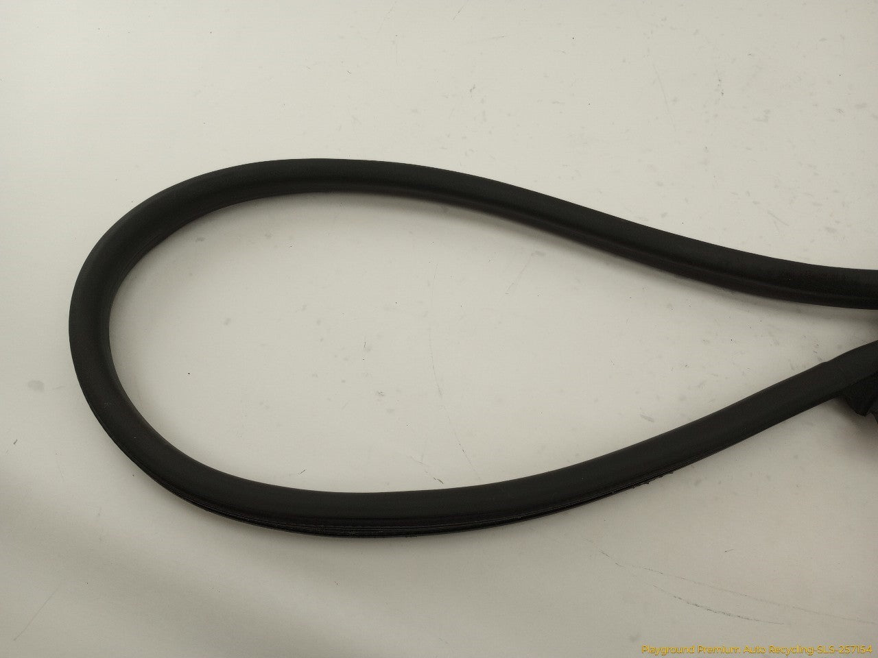 Cadillac CTS Driver Left Front Door Window Molding - 0