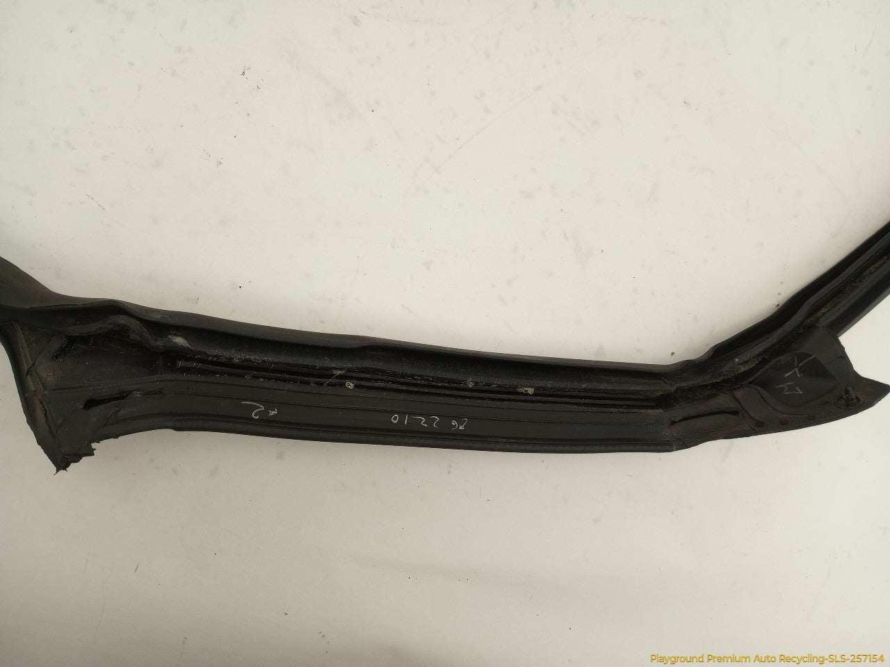 Cadillac CTS Driver Left Front Door Window Molding