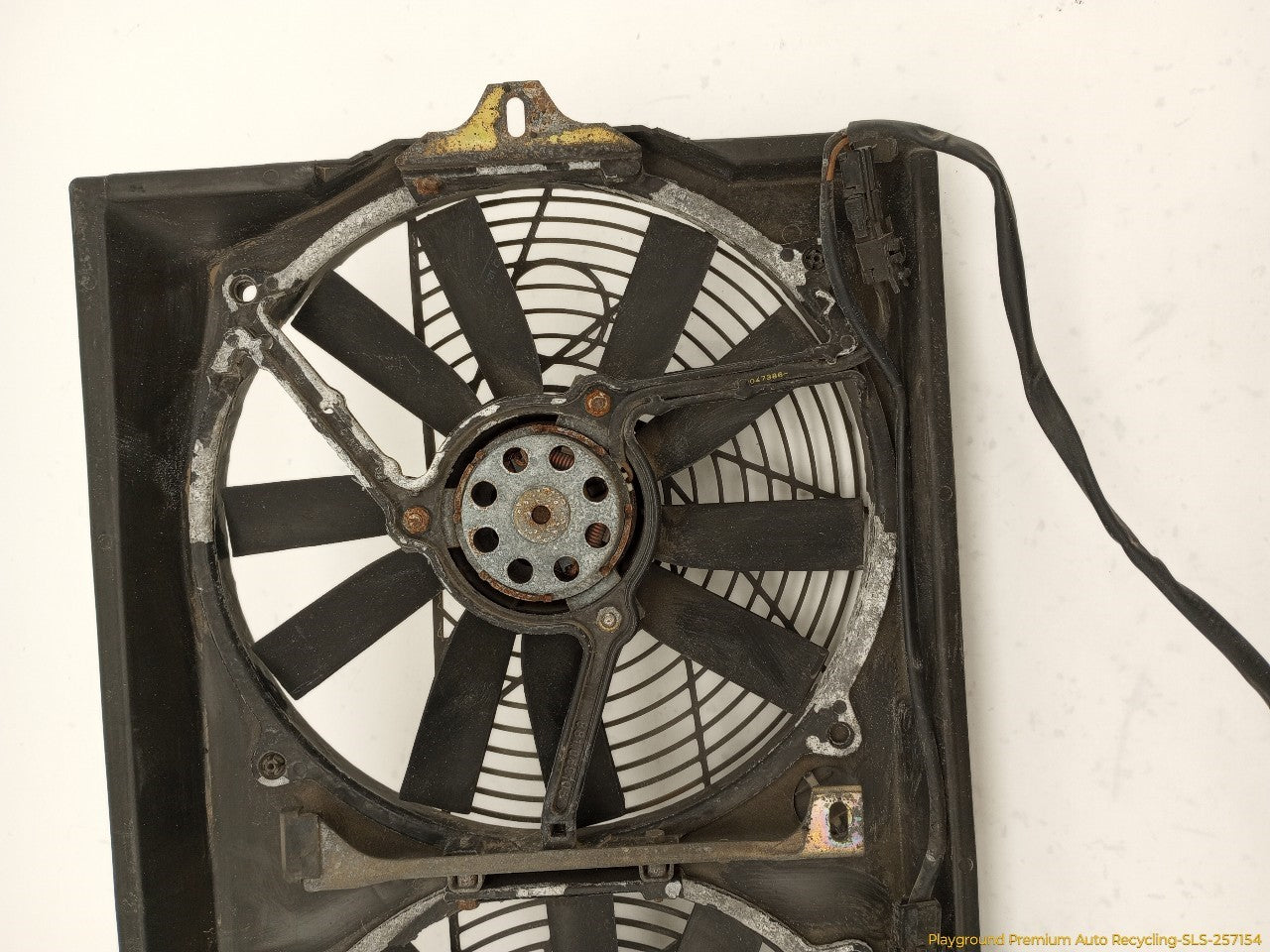 Cadillac CTS Radiator Cooling Fan - 0