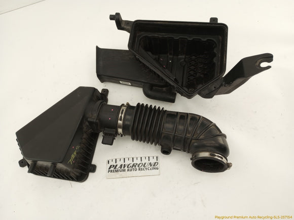 Cadillac CTS Air Filter Box Housing