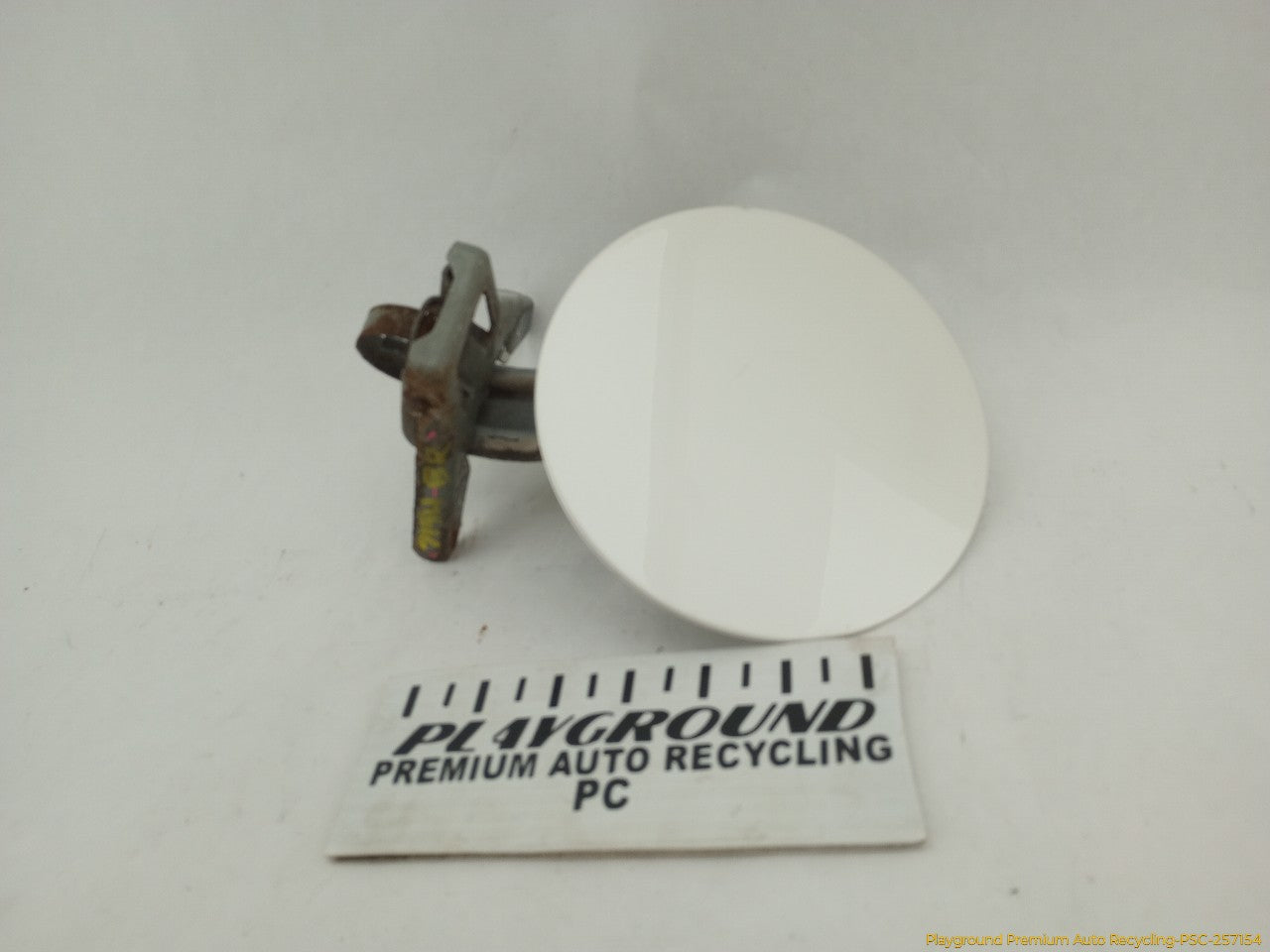 Cadillac CTS Fuel Filler Door