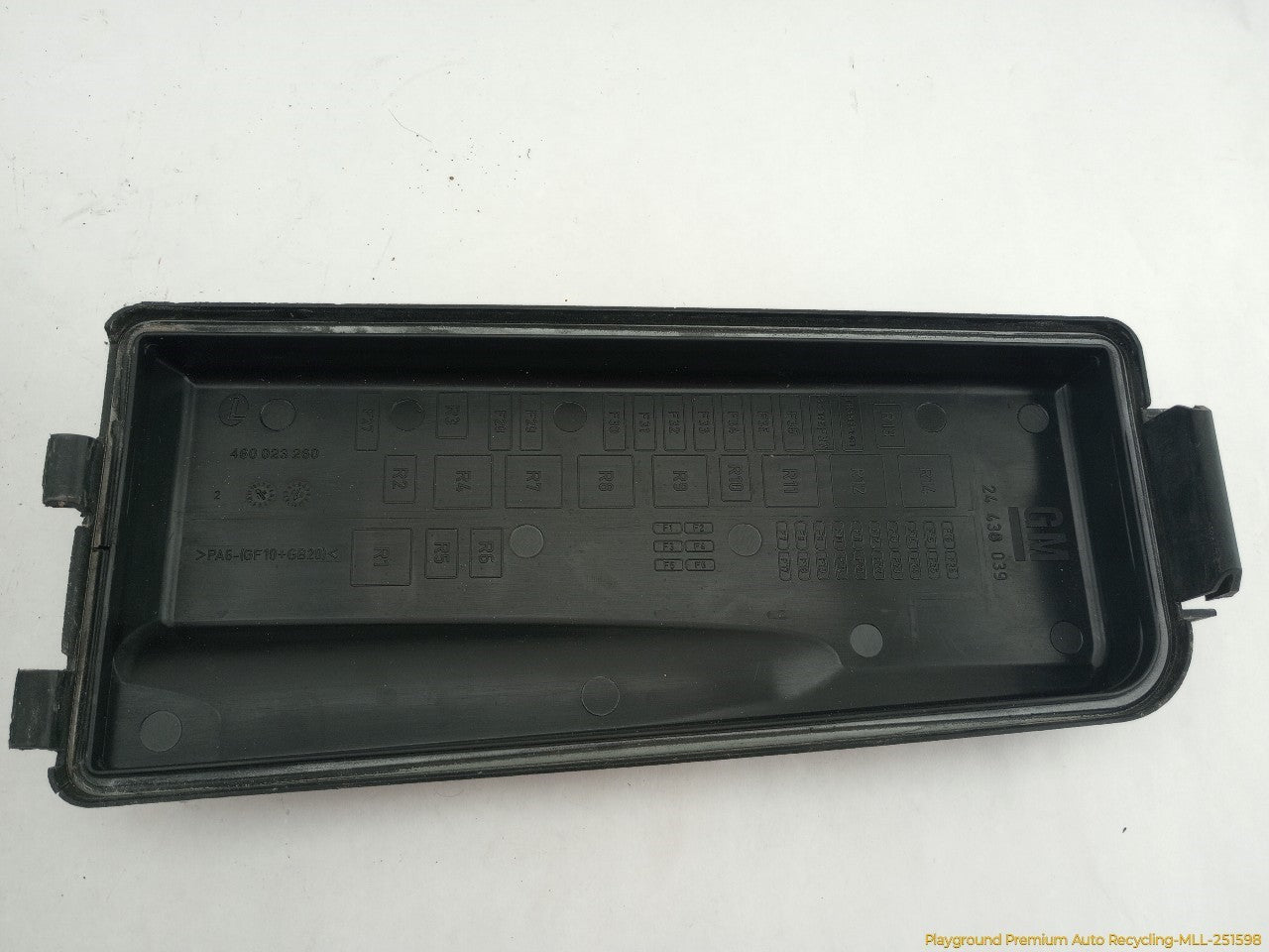 Saab 9-3 Engine Fuse Box