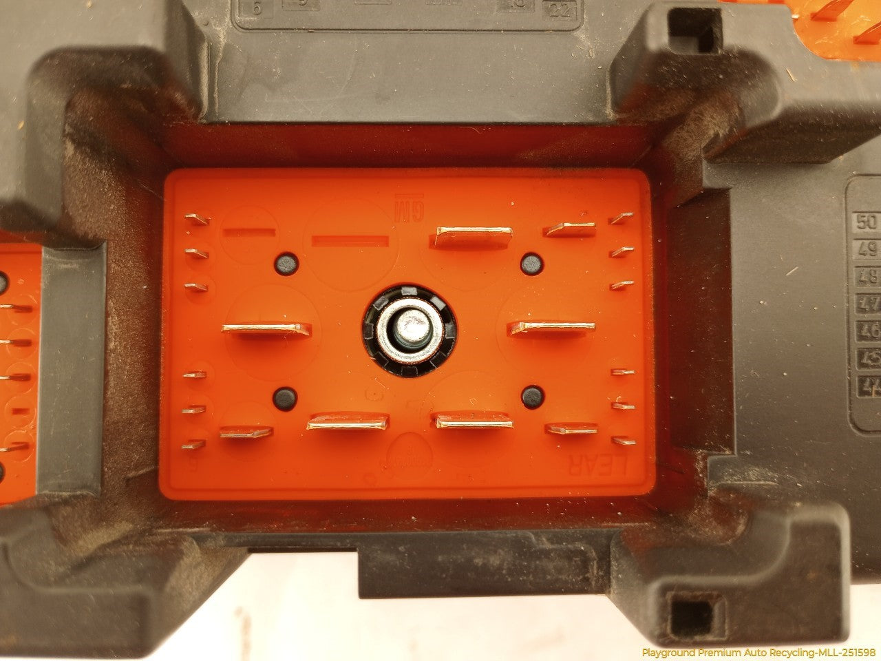 Saab 9-3 Engine Fuse Box