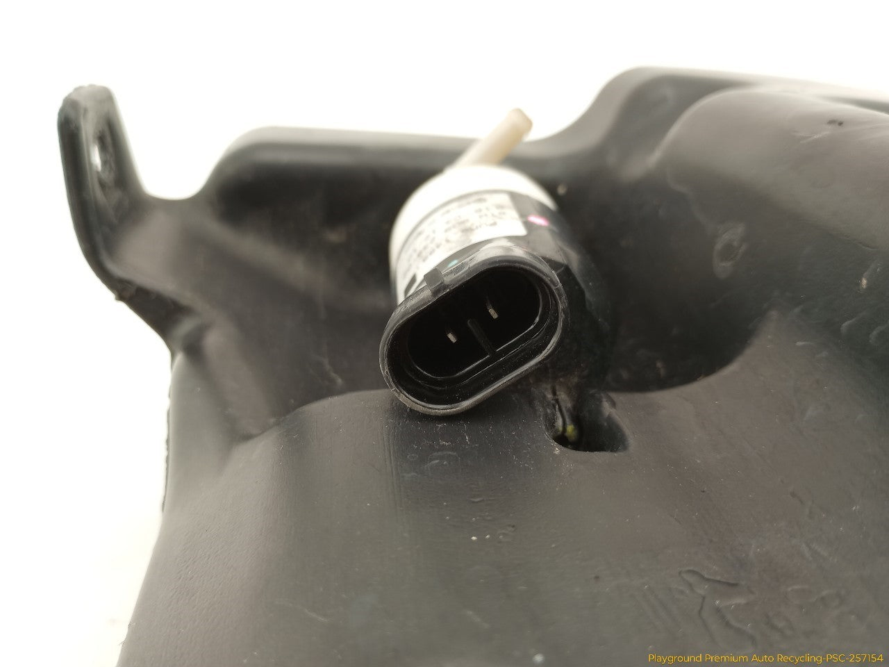Cadillac CTS Windshield Washer Reservoir