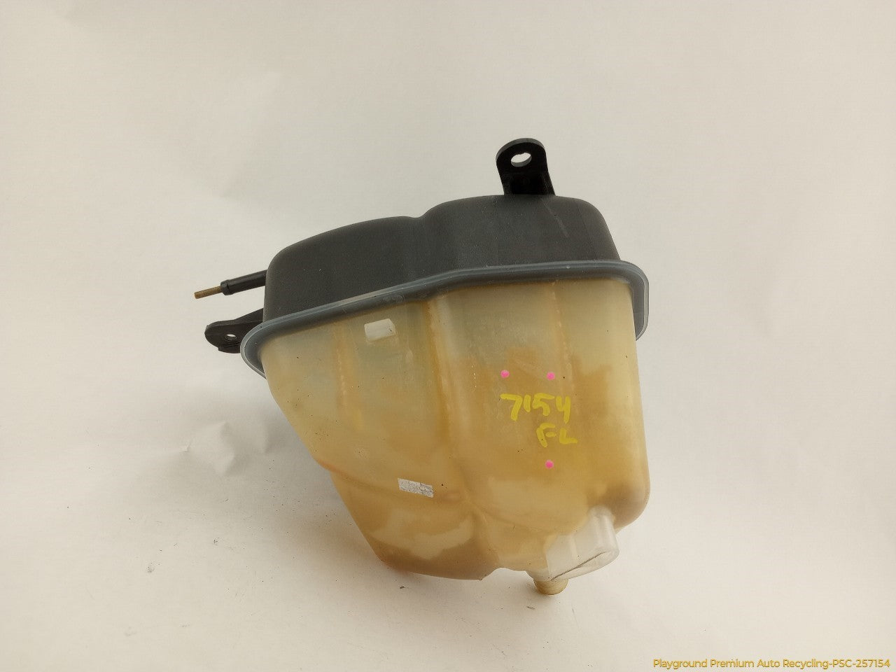 Cadillac CTS Coolant Reservoir - 0