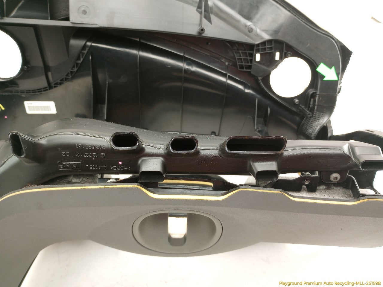 Saab 9-3 Dashboard Panel