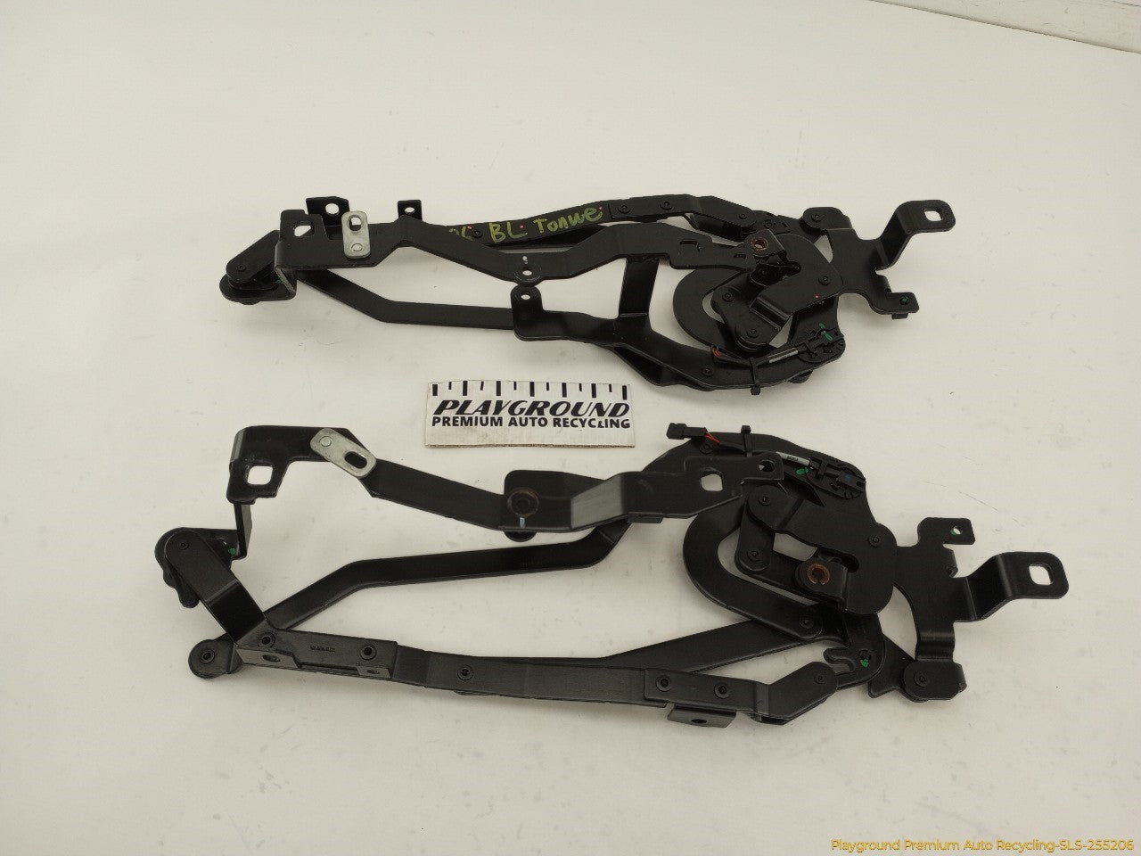 Saab 903 Pair Of Convertible Top Hinges