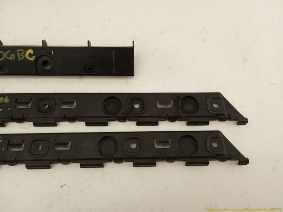 Saab 903 Set Of Rear Bumper Holder Mounts