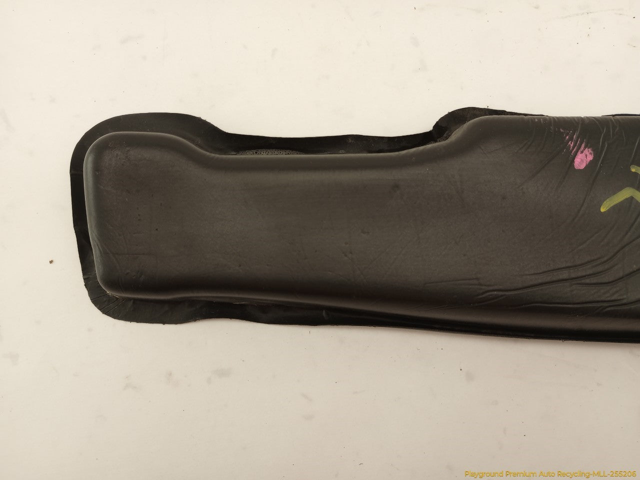 Saab 903 Pair Of Front Fender Wing Insulation Foam